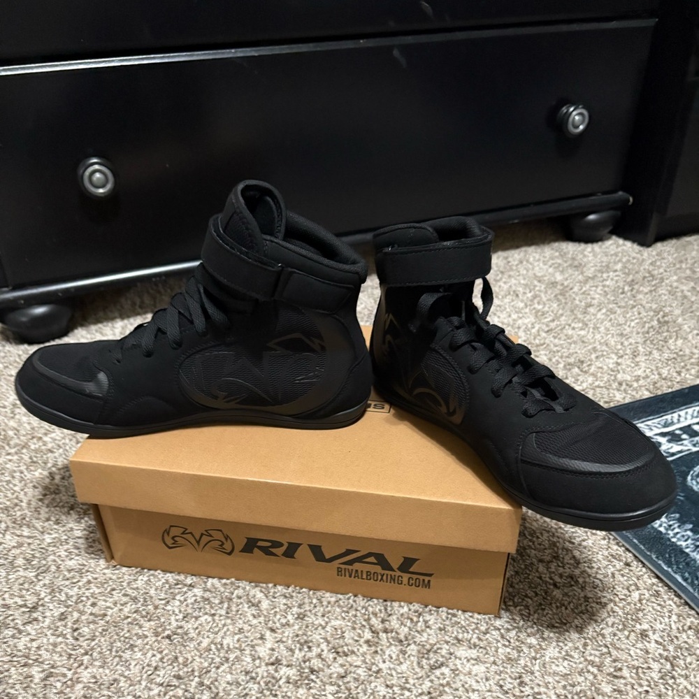 BRAND NEW RIVAL BOXING SHOES